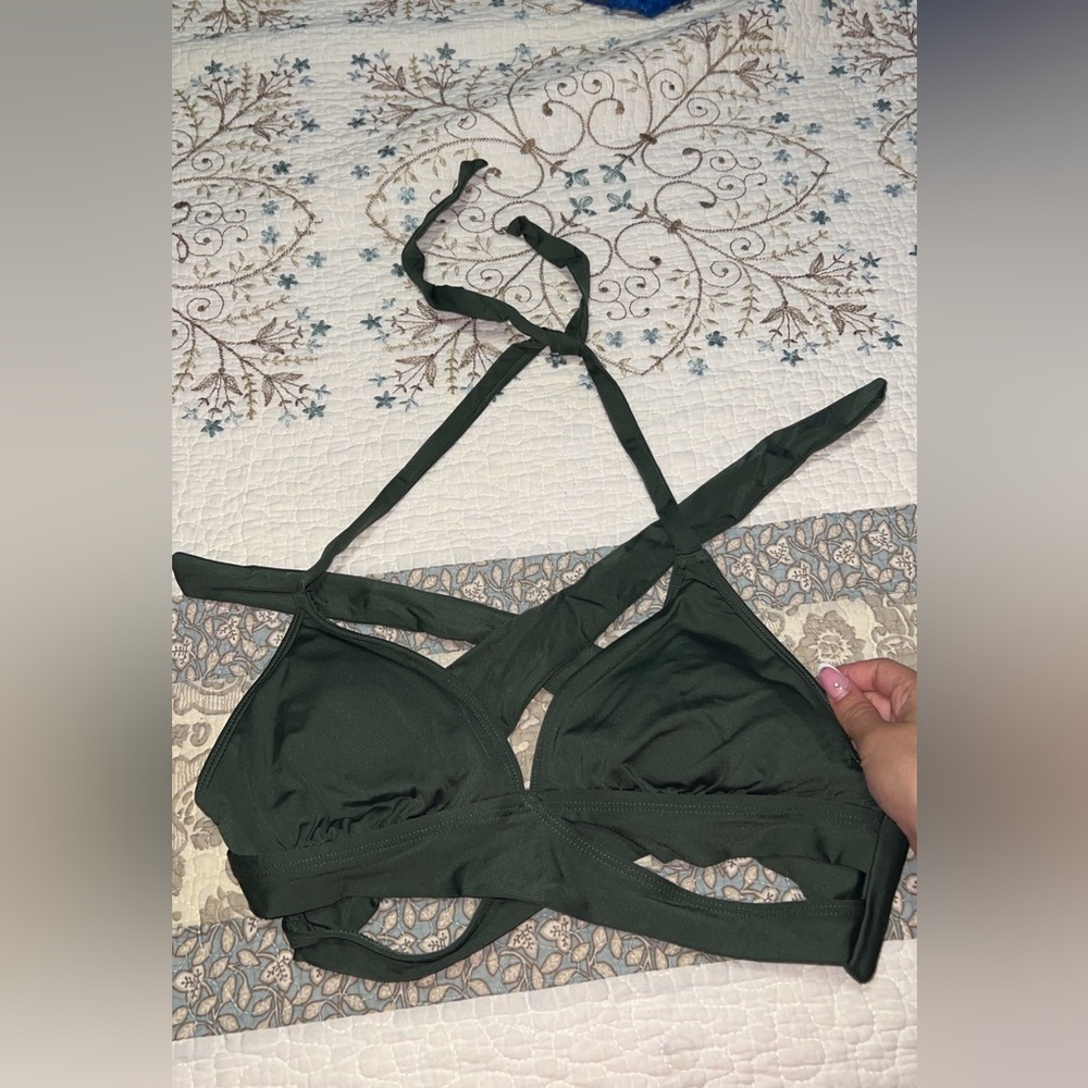 Bathing suit top